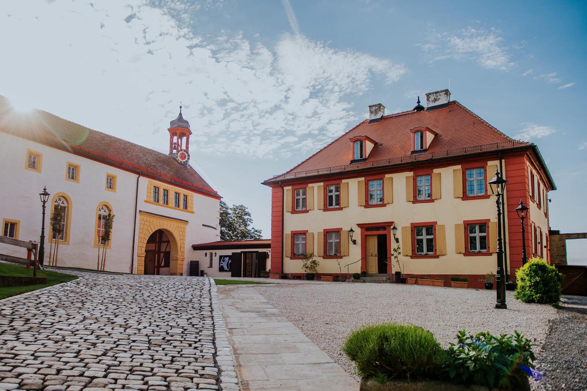 Hotel Schloss Frankenberg Weigenheim Zewnętrze zdjęcie